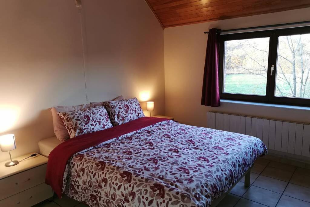 Ferienwohnung Lo'Ree Des Pres Grandrieu Exterior foto