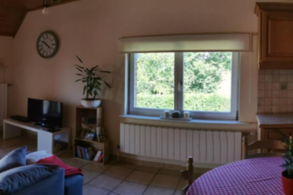 Ferienwohnung Lo'Ree Des Pres Grandrieu Exterior foto
