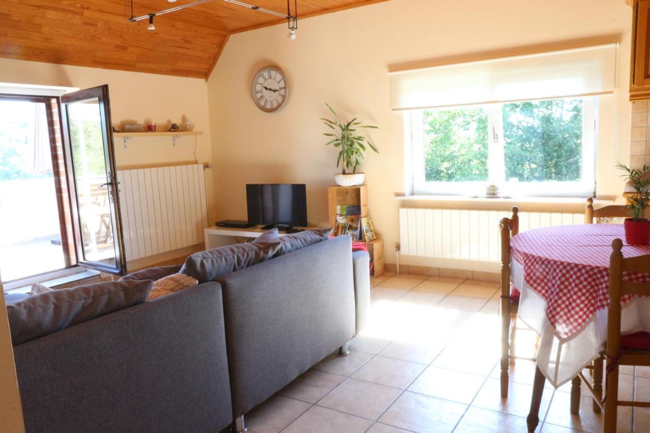 Ferienwohnung Lo'Ree Des Pres Grandrieu Exterior foto