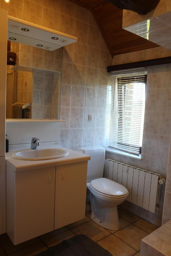 Ferienwohnung Lo'Ree Des Pres Grandrieu Exterior foto